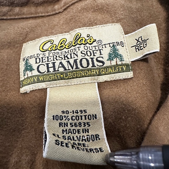 VTG 90s Sz: XL Cabela's Embroidered Deerskin Soft Chamois Flannel Button Down. - Picture 10 of 11
